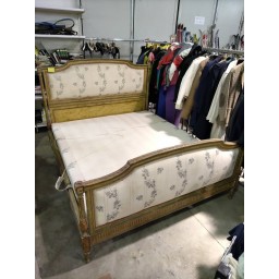 LETTO MATRIMONIALE